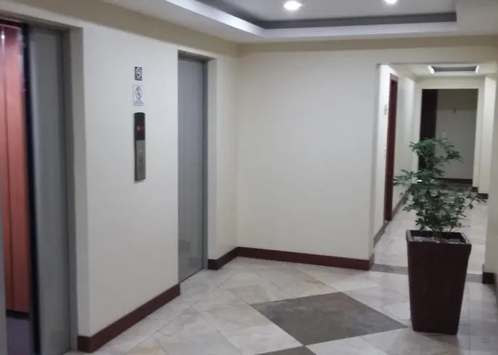 Edificio Parque Real Habitacion Con Bano Privado