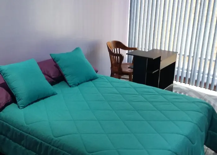 Edificio Parque Real Habitacion Con Bano Privado